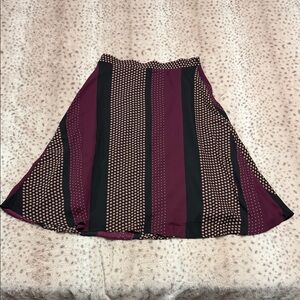 Ann Taylor Burgundy and Black Patterned A-Line Skirt